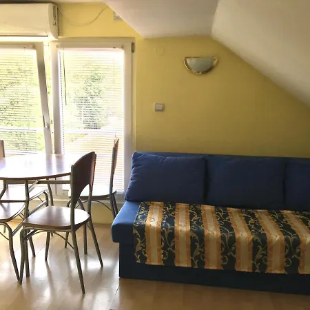 Airport In Guest house 3*